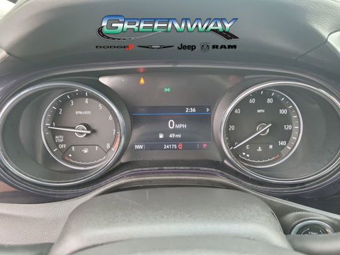 Used 2023 Buick Encore GX Select image 28
