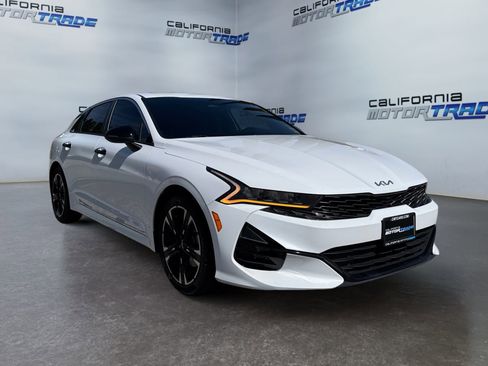 Used 2022 Kia K5 GT-Line image 3