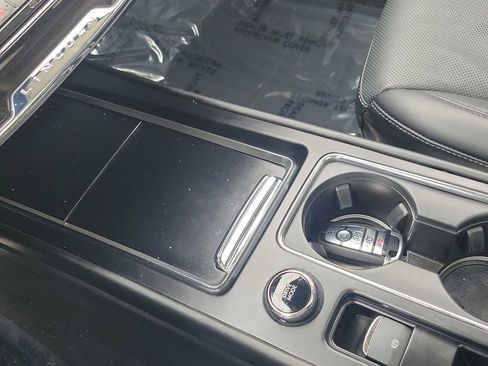 Used 2024 Lincoln Corsair Reserve w/ Equipment Group 201A image 18