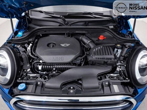 Used 2017 MINI Cooper 2-Door Hardtop FWD image 11