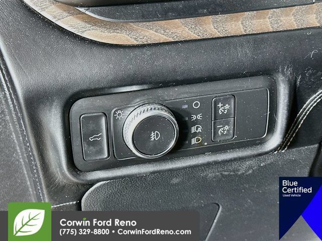 Certified 2020 Ford Explorer Platinum w/ Premium Technology Package AWD/4WD image 14