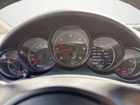 Used 2013 Porsche Cayenne Diesel AWD/4WD image 19