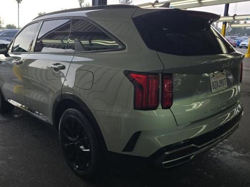 Used 2022 Kia Sorento SX FWD image 4