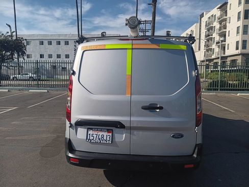Used 2021 Ford Transit Connect XLT FWD image 7