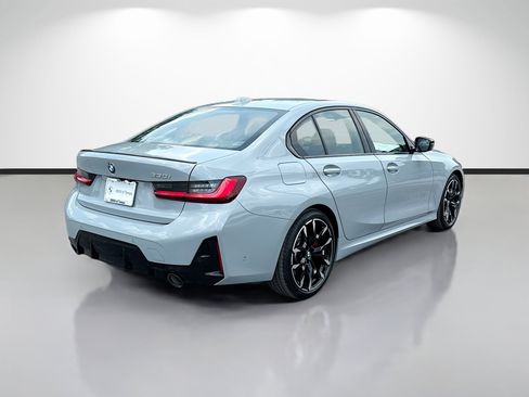 New 2026 BMW 330i Sedan w/ M Sport Package RWD image 3