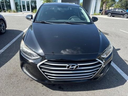 Used 2018 Hyundai Elantra SEL FWD image 2