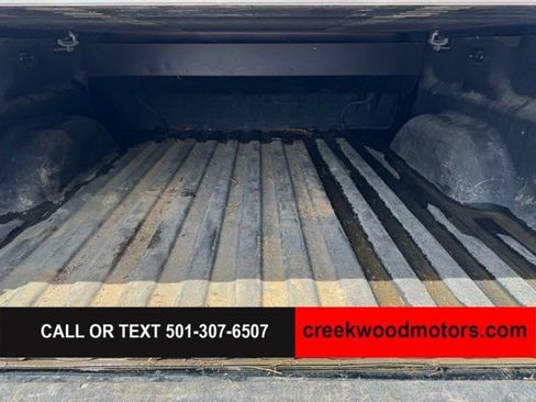 Used 2018 GMC Sierra 1500 SLT w/ All Terrain Package AWD/4WD image 17