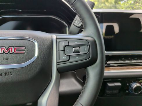 Used 2025 GMC Sierra 1500 Elevation RWD image 25