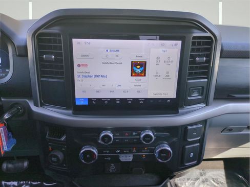 Used 2025 Ford F150 XLT w/ Equipment Group 301A Standard AWD/4WD image 5