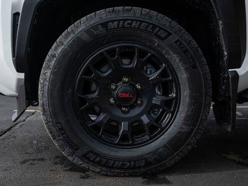 New 2025 Toyota 4Runner TRD Off-Road Premium w/ Tow Technology Package image 8