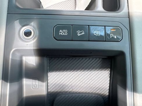 Used 2024 Kia EV9 Wind AWD/4WD image 15