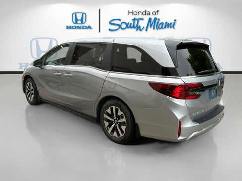New 2026 Honda Odyssey EX-L image 4