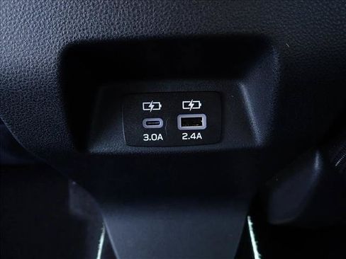 Used 2026 Subaru Crosstrek 2.5i Limited AWD/4WD image 10