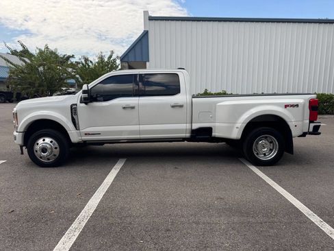 Used 2023 Ford F450 Limited w/ FX4 Off-Road Package image 3