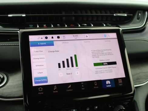 Used 2023 Jeep Grand Cherokee 30th Anniversary image 27