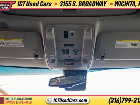 Used 2016 Cadillac Escalade ESV Premium RWD image 20