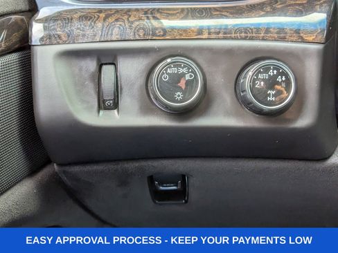 Used 2016 Cadillac Escalade ESV Platinum image 45