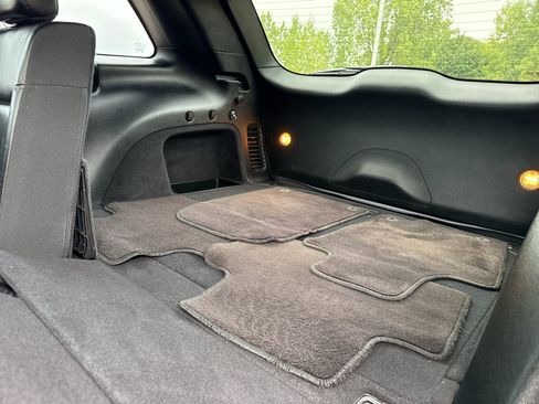 Used 2018 Jeep Grand Cherokee Limited AWD/4WD image 30