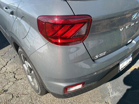 New 2026 Hyundai Venue SEL image 8