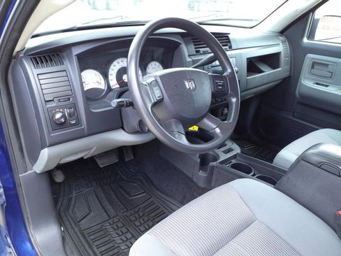 Used 2011 Dodge Dakota Big Horn image 9