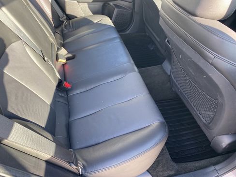 Used 2013 Subaru Legacy 3.6R Limited image 26