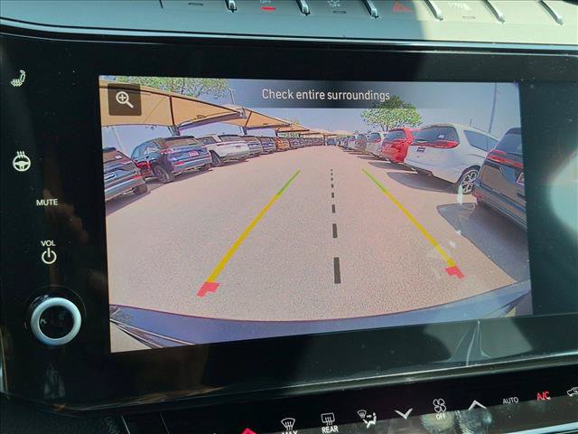 New 2026 Jeep Grand Cherokee Limited AWD/4WD image 13