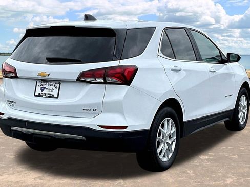 Used 2024 Chevrolet Equinox LT AWD/4WD image 8