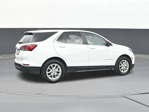 Used 2024 Chevrolet Equinox LT FWD image 15