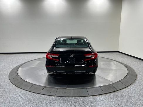Used 2018 Honda Accord EX-L image 8