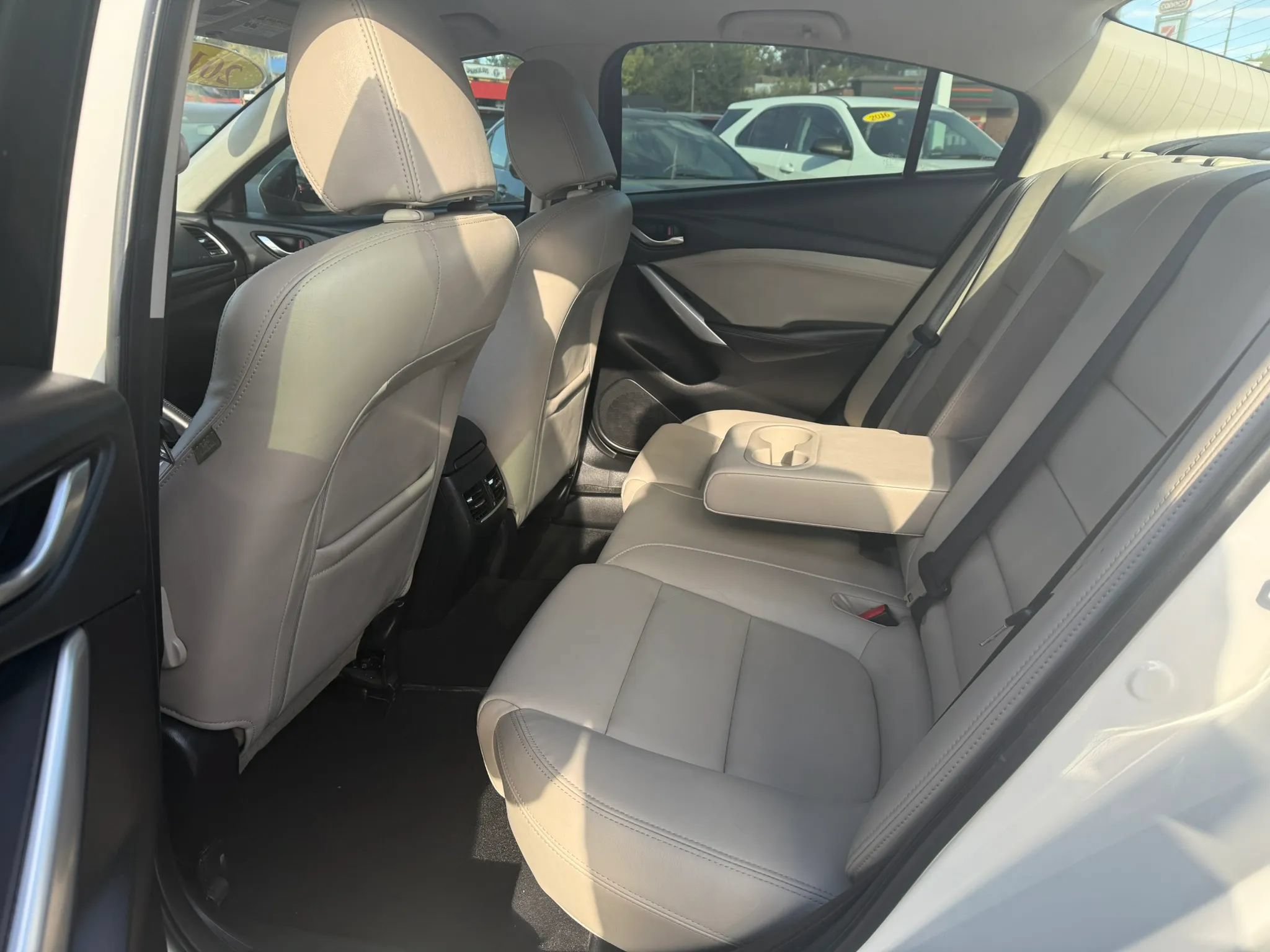 Used 2014 MAZDA MAZDA6 Touring w/ Touring Technology Package FWD image 13