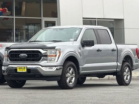 Certified 2022 Ford F150 XLT w/ Trailer Tow Package AWD/4WD image 8