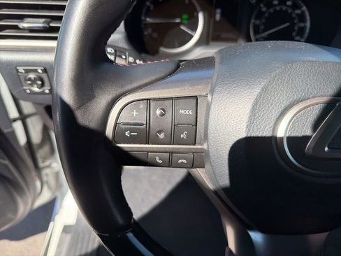 Used 2022 Lexus GX 460 Premium w/ Premium Package image 16