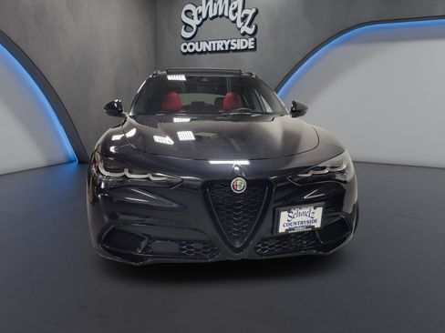 Used 2024 Alfa Romeo Stelvio Veloce AWD/4WD image 2