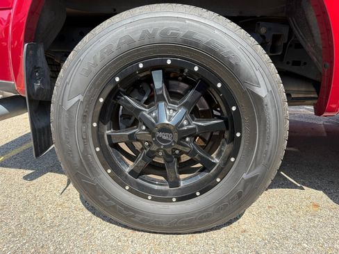 Used 2016 Ford F150 XLT w/ Equipment Group 301A Mid AWD/4WD image 9