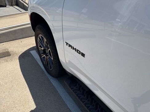 Used 2022 Chevrolet Tahoe Z71 AWD/4WD image 7