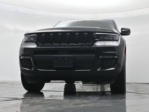 New 2025 Jeep Grand Cherokee L Limited w/ Black Appearance Package image 50
