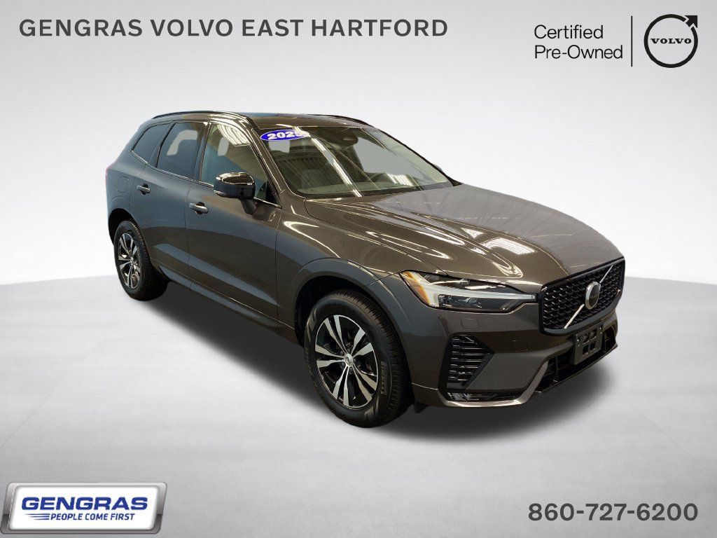 Certified 2025 Volvo XC60 B5 Core w/ Climate Package AWD/4WD image 1
