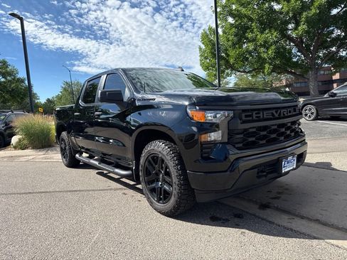 Used 2024 Chevrolet Silverado 1500 Custom w/ Turbomax Blackout Package AWD/4WD image 7