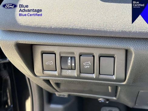 Used 2025 Subaru Outback Premium AWD/4WD image 31