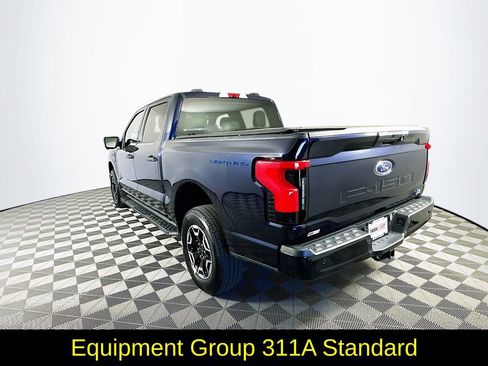 Used 2023 Ford F150 Lightning XLT image 7