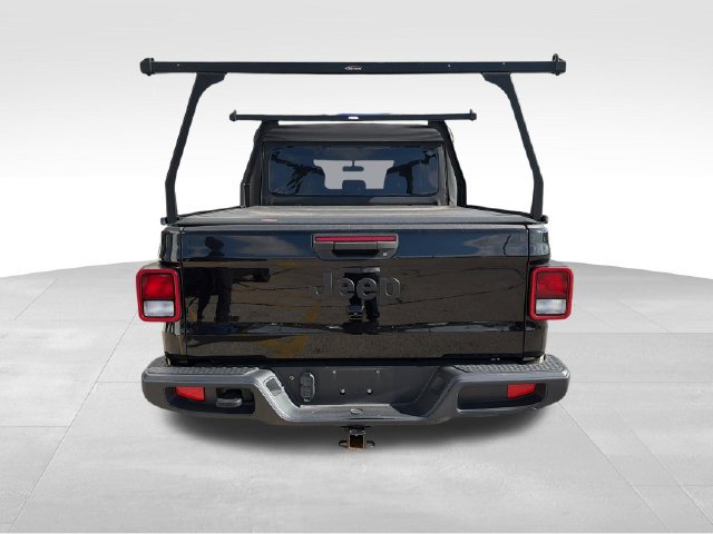 Used 2022 Jeep Gladiator Sport AWD/4WD image 7