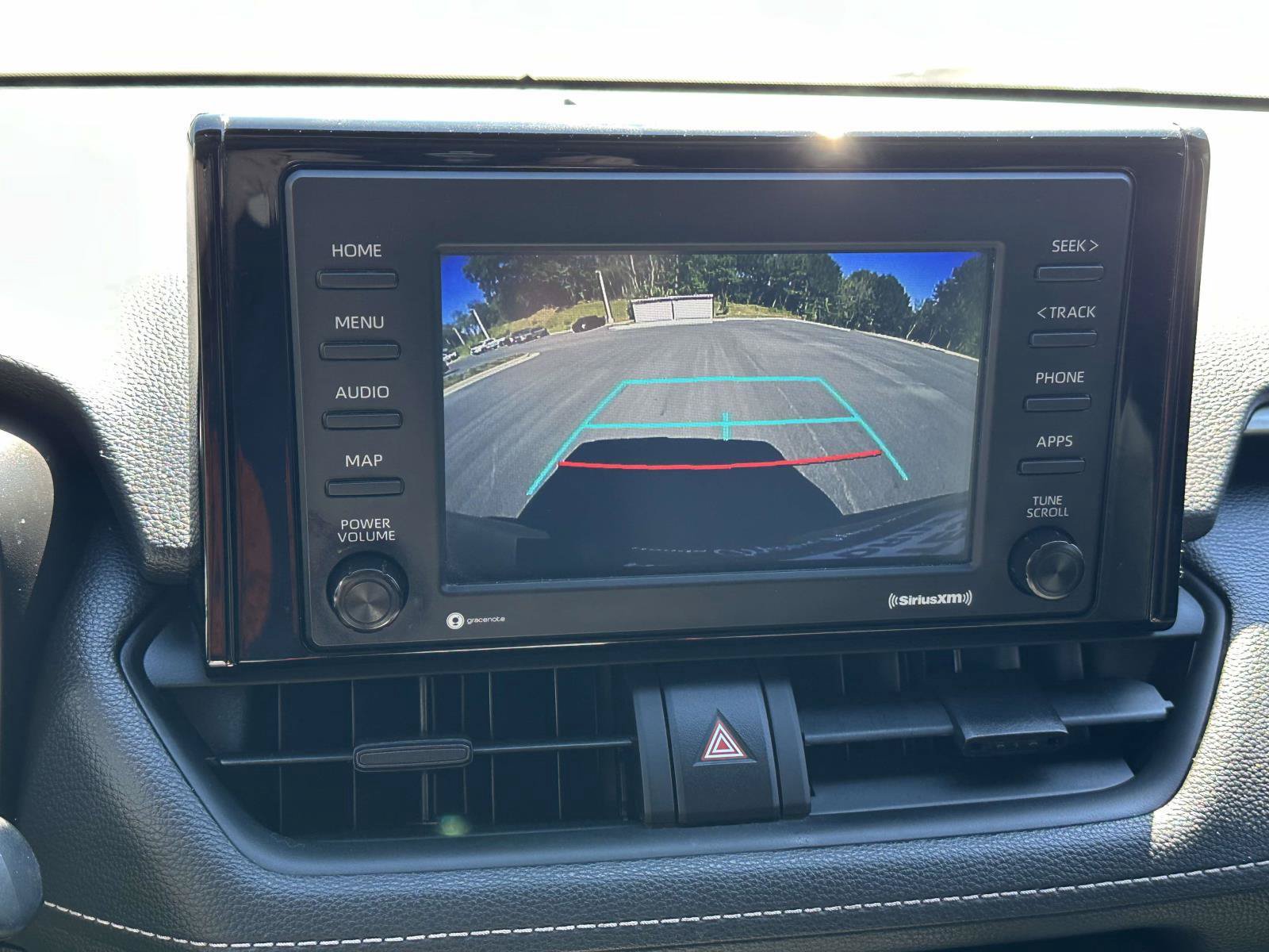 Used 2022 Toyota RAV4 XLE FWD image 20