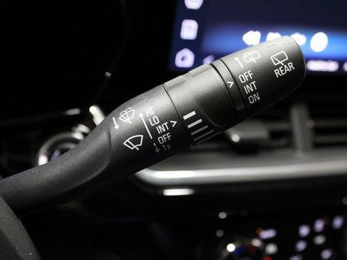 Certified 2024 Chevrolet Trax RS w/ Driver Confidence Package image 23