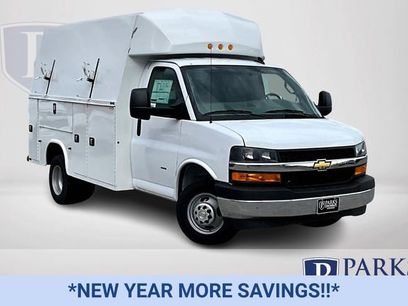 New 2024 Chevrolet Express 3500 w/ Power Convenience Package