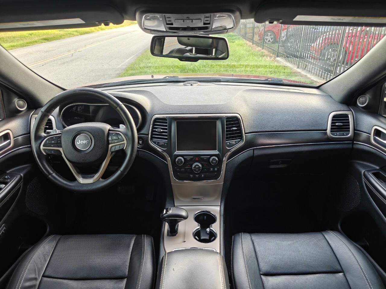 Used 2014 Jeep Grand Cherokee Limited w/ Luxury Group II AWD/4WD image 20