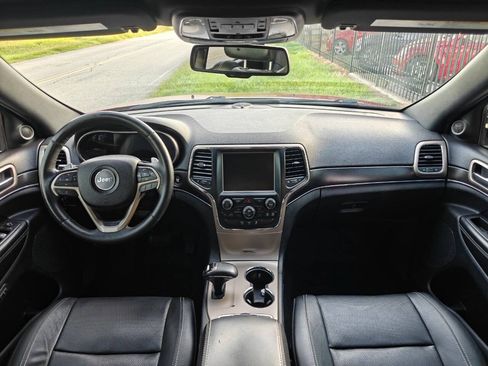 Used 2014 Jeep Grand Cherokee Limited w/ Luxury Group II AWD/4WD image 20