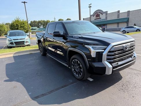 Certified 2025 Toyota Tundra Limited AWD/4WD image 1
