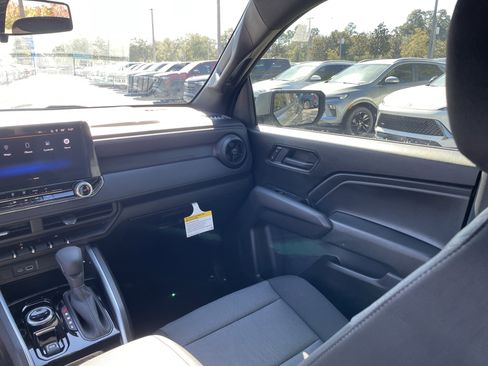 New 2026 Chevrolet Colorado W/T image 54