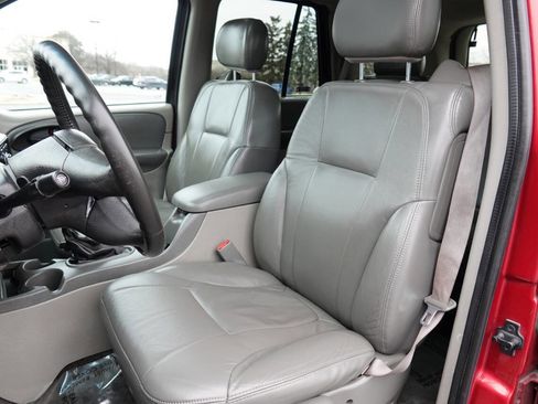 Used 2002 Chevrolet TrailBlazer LT w/ Preferred Equipment Group AWD/4WD image 63