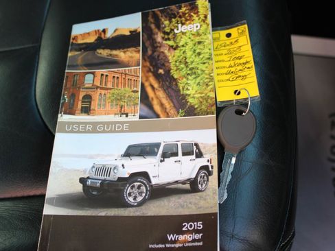 Used 2015 Jeep Wrangler Unlimited Sahara w/ Max Tow Package AWD/4WD image 46